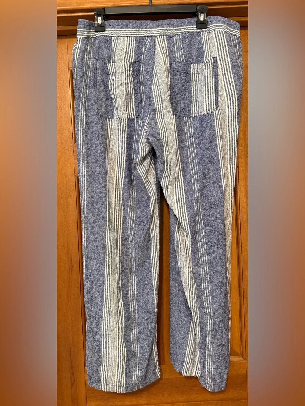 Old Navy Blue and White Striped Linen Chinos Size Large
